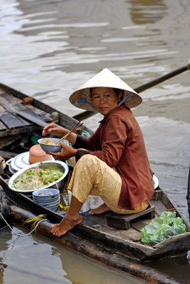 Ristorante galleggiante del Vietnam