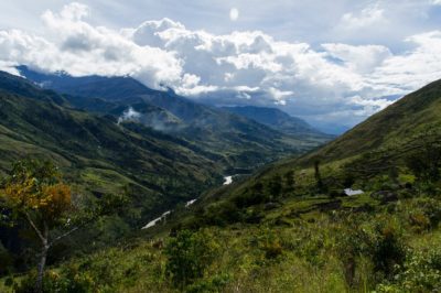 La natura della Valle del Baliem: meta ideale per il trekking 