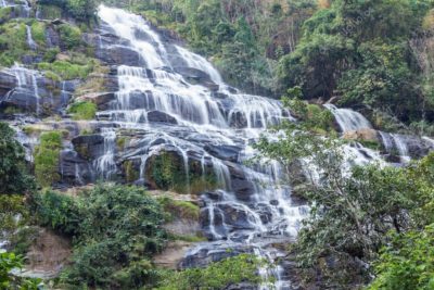 Cascate nel parco nazionale di doi inthanon