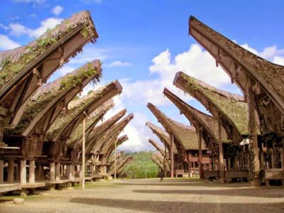 tongkonan tana toraja indonesia