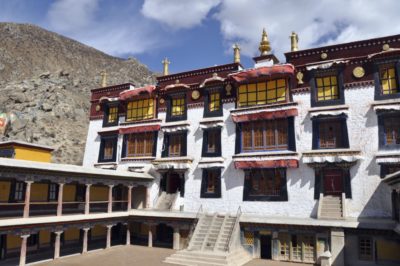 monastero drepung lhasa tibet