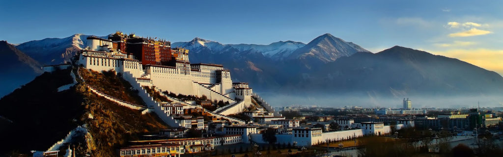 palazzo del potala lhasa tibet