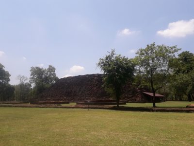 Antico monumento parco storico di Si Thep