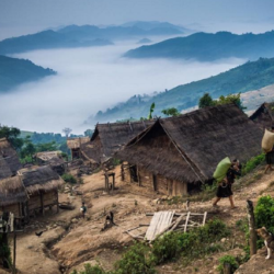 Laos Trekking e Villaggi Etnici