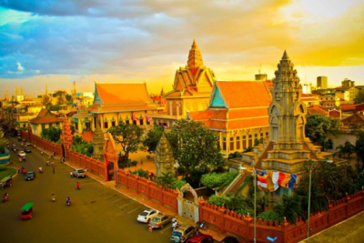 wat ounalom phnom penh